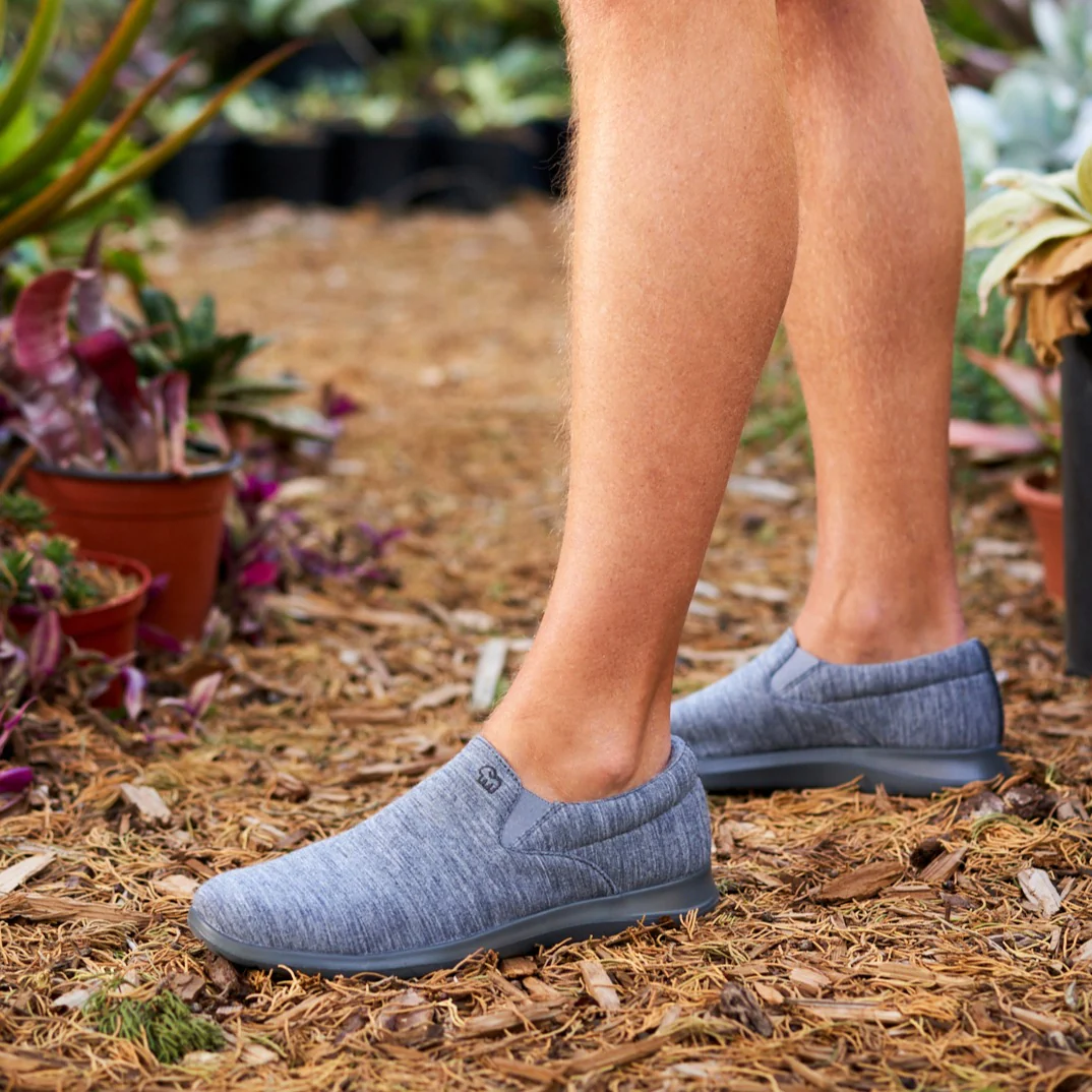 Men's Slip-Ons Dark Grey/Dark Grey - Image 5