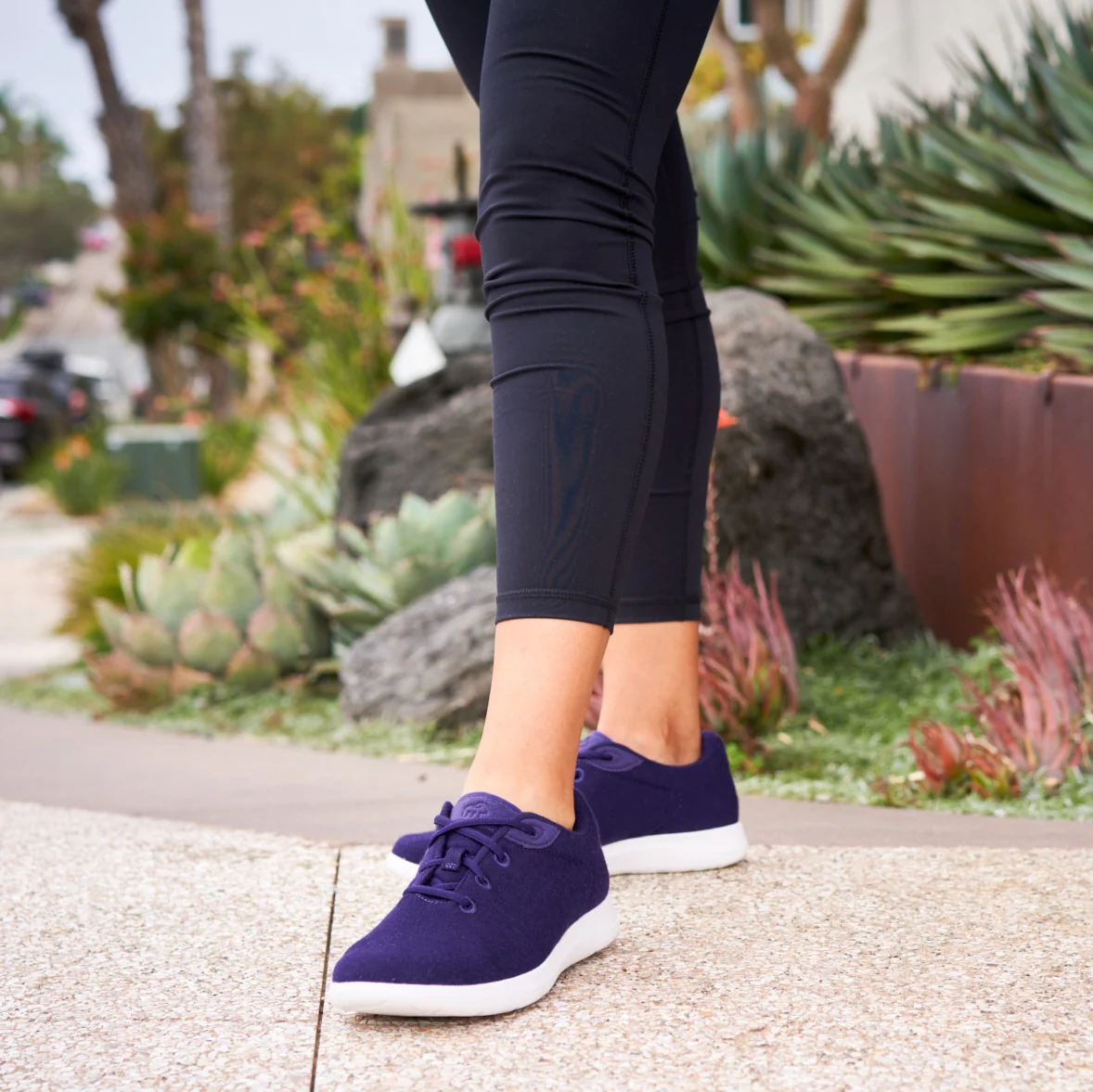 Women's Lace-Ups Deep Purple - Clearance - Image 6